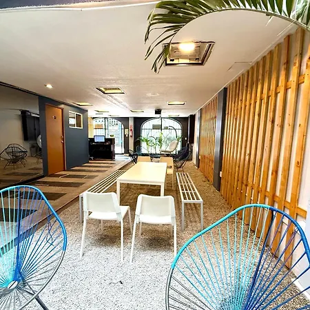 Wonder Hostal-3